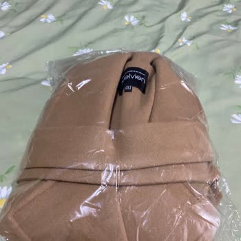 Melvien Yanlış Renk Kaban Gönderildi, Satıcı Cevap Vermedi