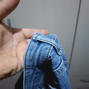 Kasada Alarmın Çıkarılmaması Nedeniyle Pantolon Zarar Gördü Ve Telafi Talep Ediyorum