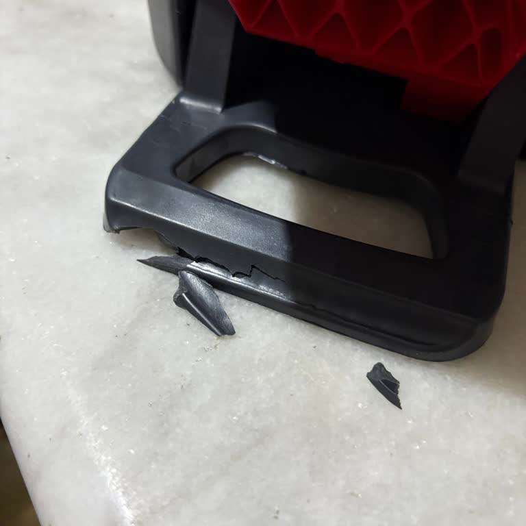 Kırık Gelen Ürün İçin Yanıt Bekliyorum