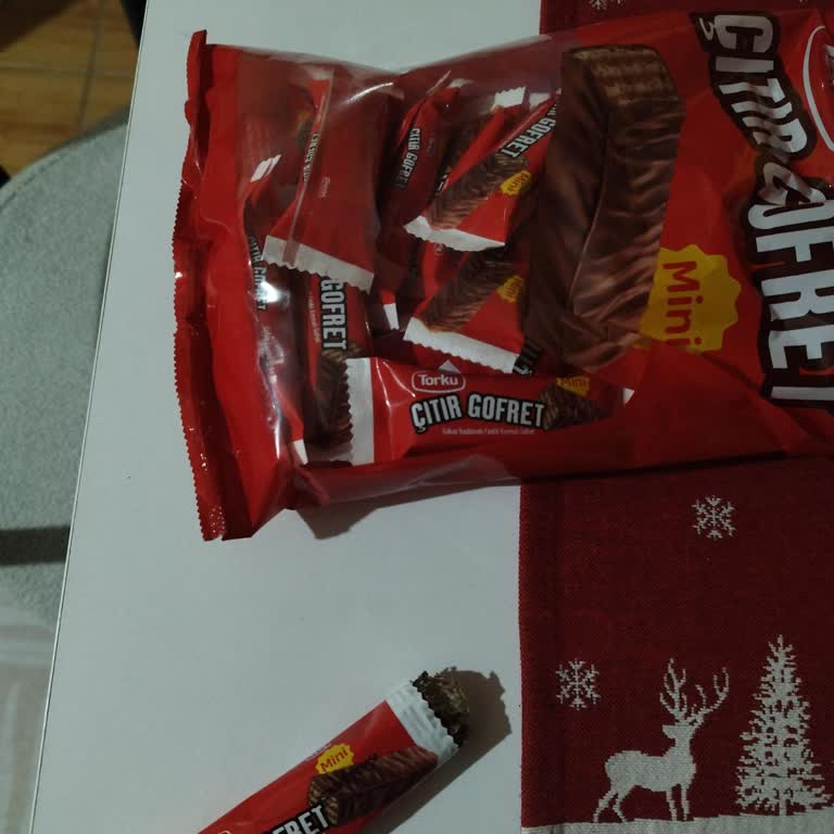 Torku Mini Çıtır Gofret Paketi Açık Ve Yarım