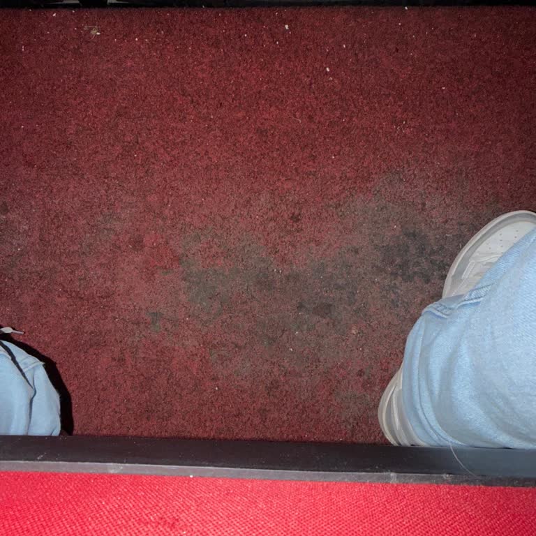 Ankamall Paribu Sinemasında Yetersiz Havalandırma Ve Kırık Koltuklar