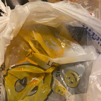 Yemeksepeti Dökülmüş Yemek Ve Eksik Ürün, Fotoğraf Gönderememe Sorunu