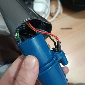 Philips 8000 Süpürge Hortumu Kırıldı, Garanti Değişimi Talebi