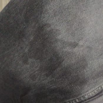 Garsonun Düşürdüğü Tatlı Ve Özürsüz Tutumu