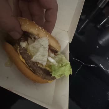 Ödenen Double Quarter Pounder Ücreti Geri İadesi Ve Özür Talebi