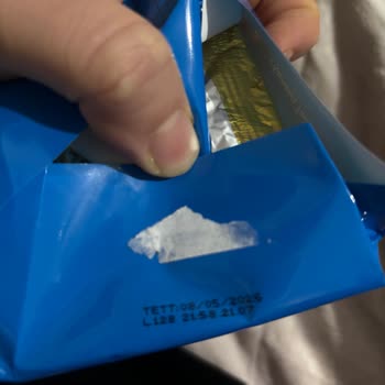 Eti Çikolatasının Beyaz Görünümü Bozulmuş, Değişim Talebi