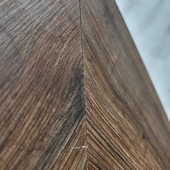 Kelebek Mobilya’da Tekrarlanan Hasarlı Masalar Ve Renk Uyumsuzluğu Sorunu