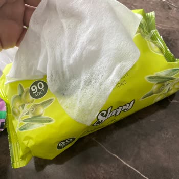 Migros Sleepy Bebek Havlusunda Islak Mendil Eksikliği