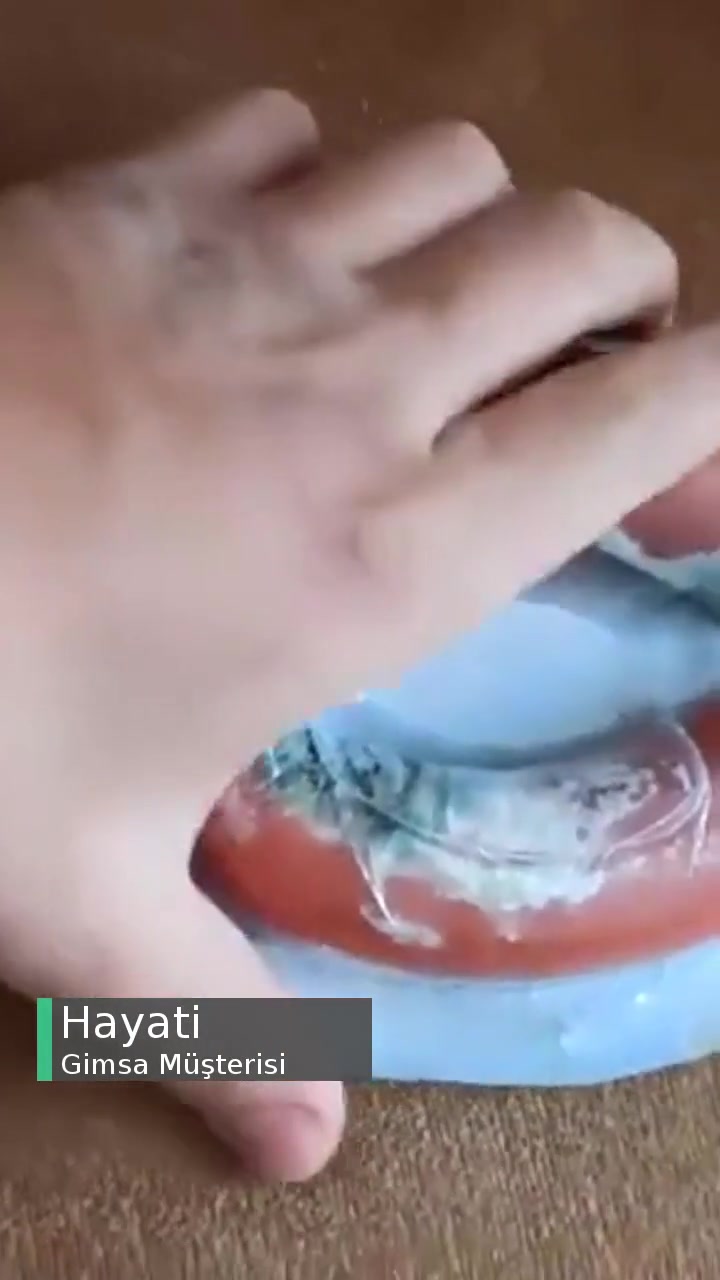 Gimsa Dün Aldığımız Anadolu Sucuk'ta Full Küf! videonun kapak resmi