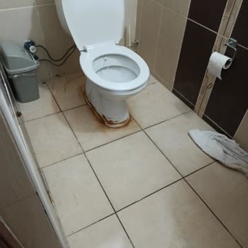 Neva Termal Otel | Afyon Hijyen Eksikliği Ve Kötü Hizmet!