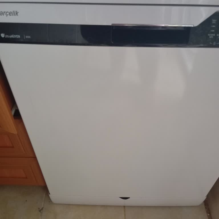 Alt Kısım Lastiğinin Kendi Kendine Çıkması Ve Ücretsiz Onarım İsteği