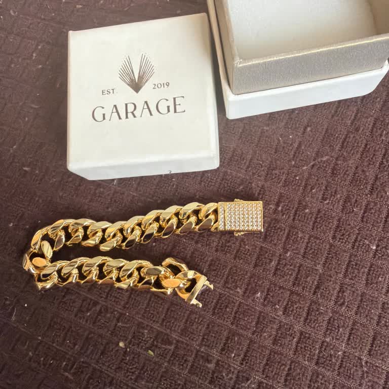 Ayıplı Bileklik Ve Saygısız Satıcı İle İade Talebi