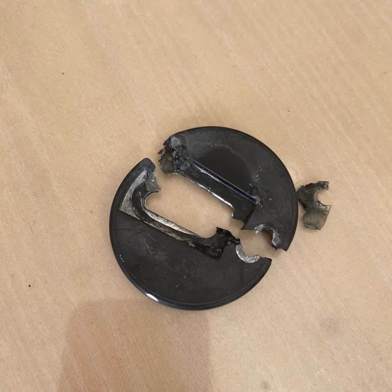 Creavit Klozet Kapağı Menteşesi Kırıldı, Garanti Değişimi Talebi