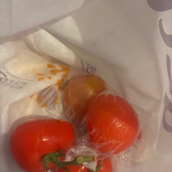 Getir'le Bozuk Domates Ve Marul İçin Ücret İadesi Ve Çözüm Talebi