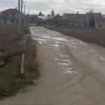 Eskişehir Tepebaşı Belediyesi Yol Yapımı Düzenlenmesi İstiyoruz!