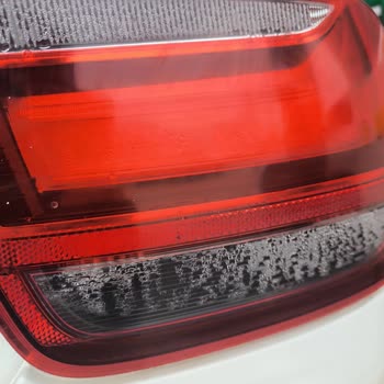 BMW 1.16i Arka Stop Lambalarındaki Su Birikmesi Ücretsiz Değişim İstemi