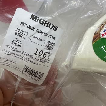 Migros Ezine Beyaz Peynirinde Kıl Görülmesi Hijyen İhlali Ve Güven Sorunu