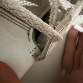 FLO Ayakkabı Deforme Olan Adidas Ayakkabı Sadece Fotoğrafla İncelenip Değişim Talebi Reddedildi!