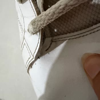 FLO Ayakkabı Deforme Olan Adidas Ayakkabı Sadece Fotoğrafla İncelenip Değişim Talebi Reddedildi!