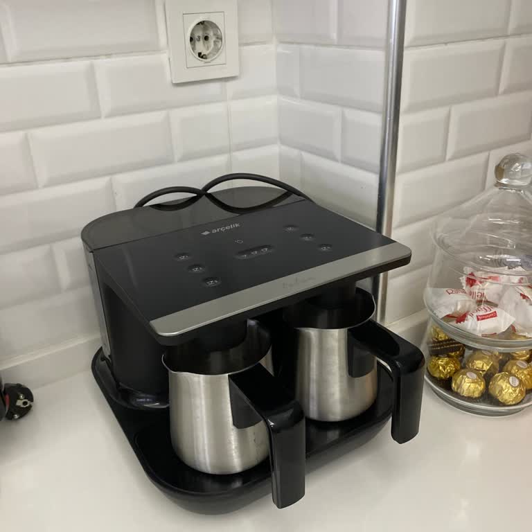 Arçelik Telve Kahve Makinesinde Soğuk Ve Lezzetsiz Kahve, Servis Ücreti Talebi Yok