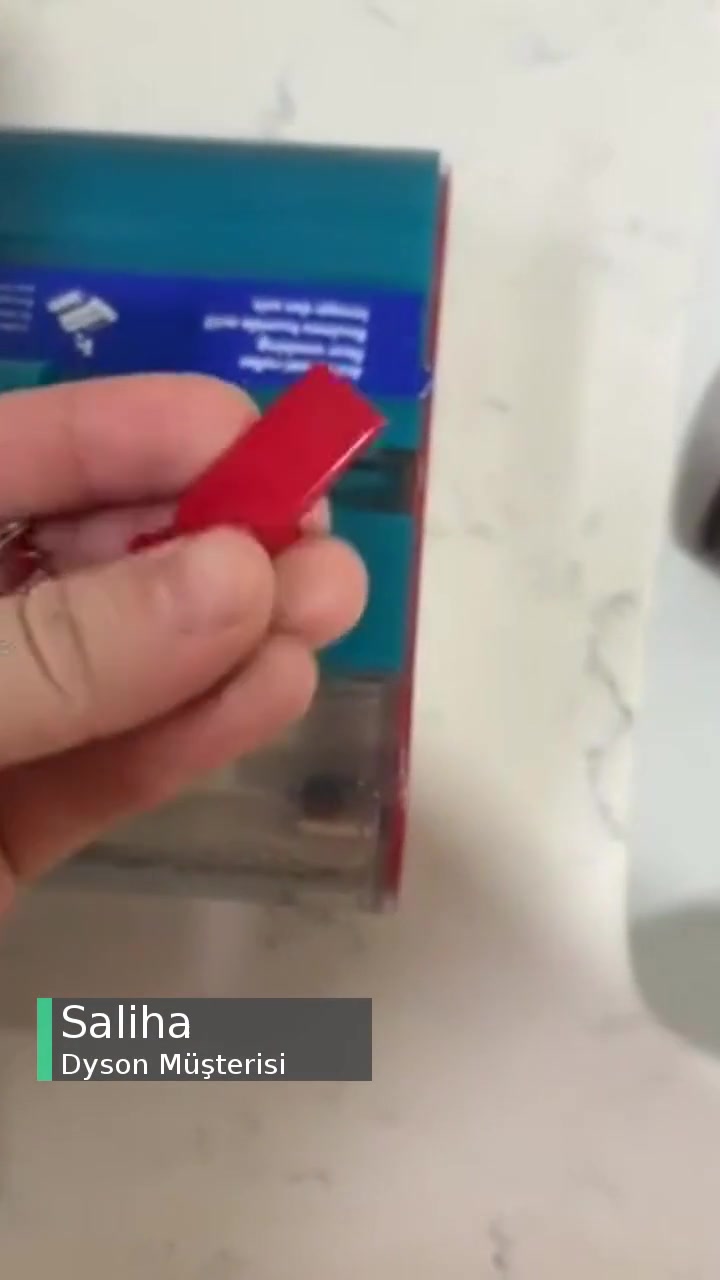 Dyson Silme Başlığımda Deformasyon Oluştu Bir Haftalık Kullanmama Rağmen videonun kapak resmi