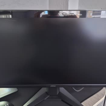 Kırık Monitör Teslim Edildi, İade Süreci Uzuyor