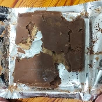 A101 Şubesinde Çikolatanın Yarı Boş Çıkması Ve Çözüm Talebi