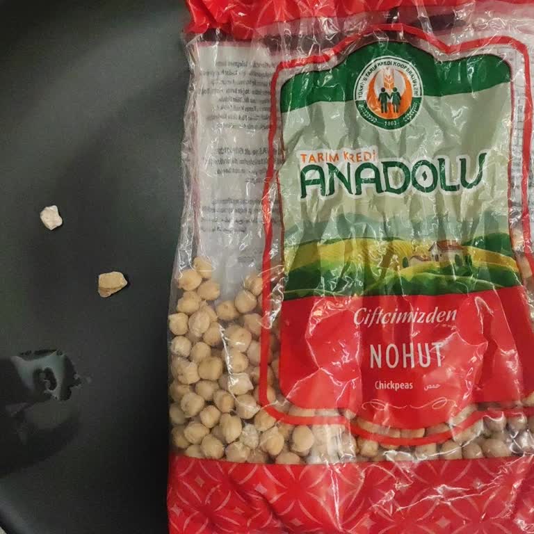 Paketli Nohutta Taşlar Dişimi Yıktı Ve Şirket Cevap Vermiyor