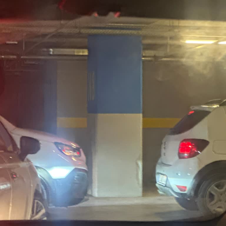 Erasta AVM Otoparkında Kronik Trafik Sıkışıklığı Ve İlgisiz Güvenlik