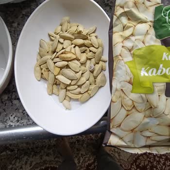 A101 Çerezya Kabak Çekirdeğinde Salyangoz Bulunması Hijyen Ve Sağlık Endişesi