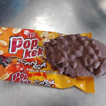 A101'de Bozulmuş Eti Pop Kek Canga Kaplaması Gıda Güvenliği Endişesi