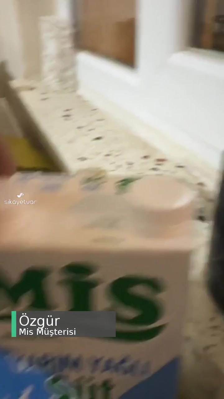 Çift Başlı Mis Süt videonun kapak resmi