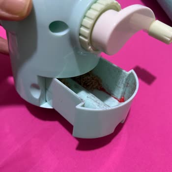 Kullanılmış Ve Hasarlı Kalemtıraş Satın Alındı, Güvenimiz Sarsıldı