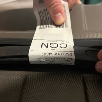 Pegasus Uçuşunda Kırılan Valiz Ve Yanıtsız Müşteri Hizmetleri