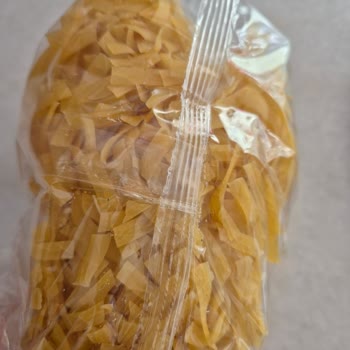 Pastavilla Tagliatelle Makarna Paketi Kırık Ve Parçalanmış Çıktı