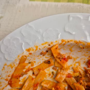 Pastavilla Tagliatelle Makarna Paketi Kırık Ve Parçalanmış Çıktı