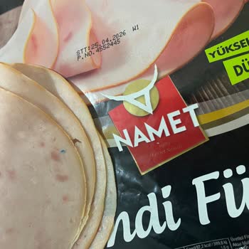 Namet Hindi Fümede Mavi Naylon Parçası Tespit Edildi, Hijyen Ve Güvenlik Endişesi