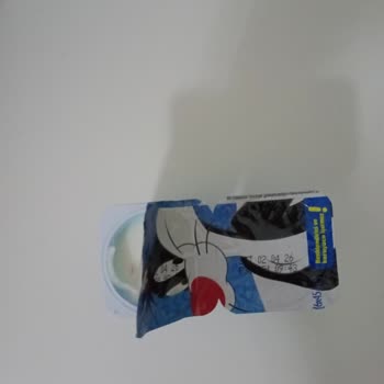 BİM Bisküvili Dostino Ürünün İçinde Yabancı Madde