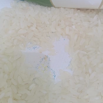 Canlı Kurtlu Pirinçte Hijyen Sorunu Ve İade Talebi