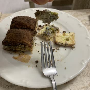 Şok Market Baklavasında Kıl: Hijyen Ve Güven Sorunu