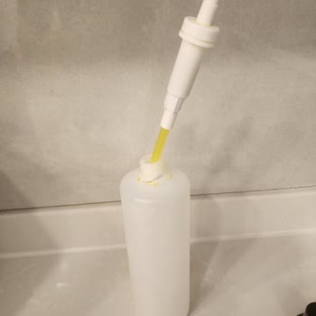 Paslanmaz Satılan Evye Kısa Sürede Paslandı, Su Kaçırdı Ve Deterjanlık Koptu, Cevap Gelmedi