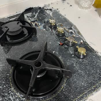 Vestel Rustik Seri Set Üstü Ocağında Cam Patlaması Ve Can Güvenliği Riski