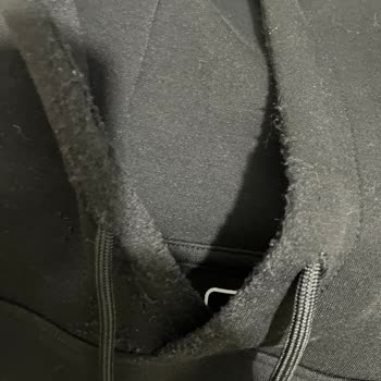 Avva Sweatshirt'te Hızlı Tüylenme Ve Değişim İsteği Reddedildi