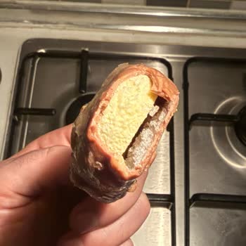 Magnum Mini Bademli Dondurmasında Bozulma Ve Sağlık Endişesi