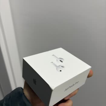 Media Markt'tan Aldığım AirPods Pro 3 Açılmış Ve Başka Telefonla Eşleştirilmiş