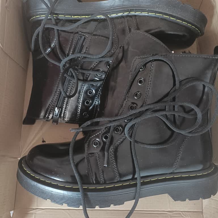 Sürekli Kargo Gecikmeleri Ve İade Bildirimi Eksikliği