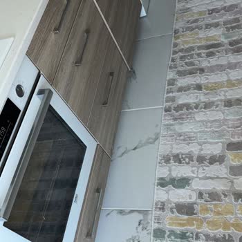 Karbeyaz Halı Yıkama’da Kesilen Halı Ve Hatalı Overlok İddiası