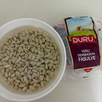 Duru Fasulyelerin Neredeyse Tamamının Ortadan İkiye Ayrılması