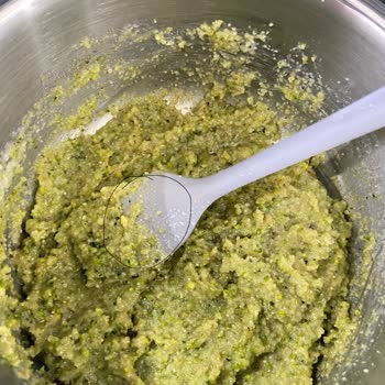 Metro Avm (Urfa) Öğütülmüş Fıstıkta Kabuk Sorunu!