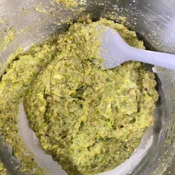 Metro Avm (Urfa) Öğütülmüş Fıstıkta Kabuk Sorunu!